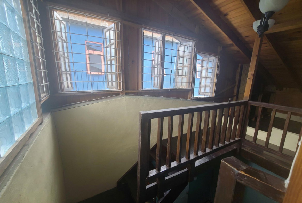 Seventh image of 5 Wainwright Avenue in Kingston 8, St. Andrew, Jamaica - property is For Rent