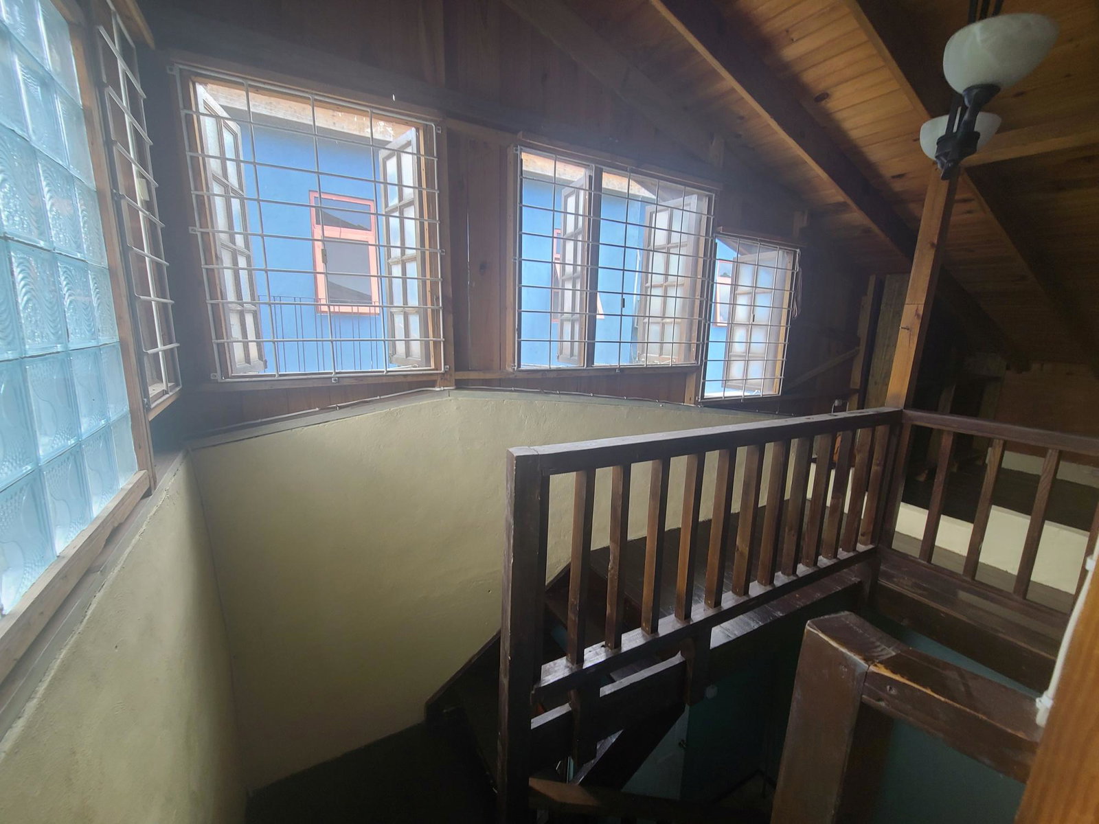 Seventh image of 5 Wainwright Avenue in Kingston 8, St. Andrew, Jamaica - property is For Rent