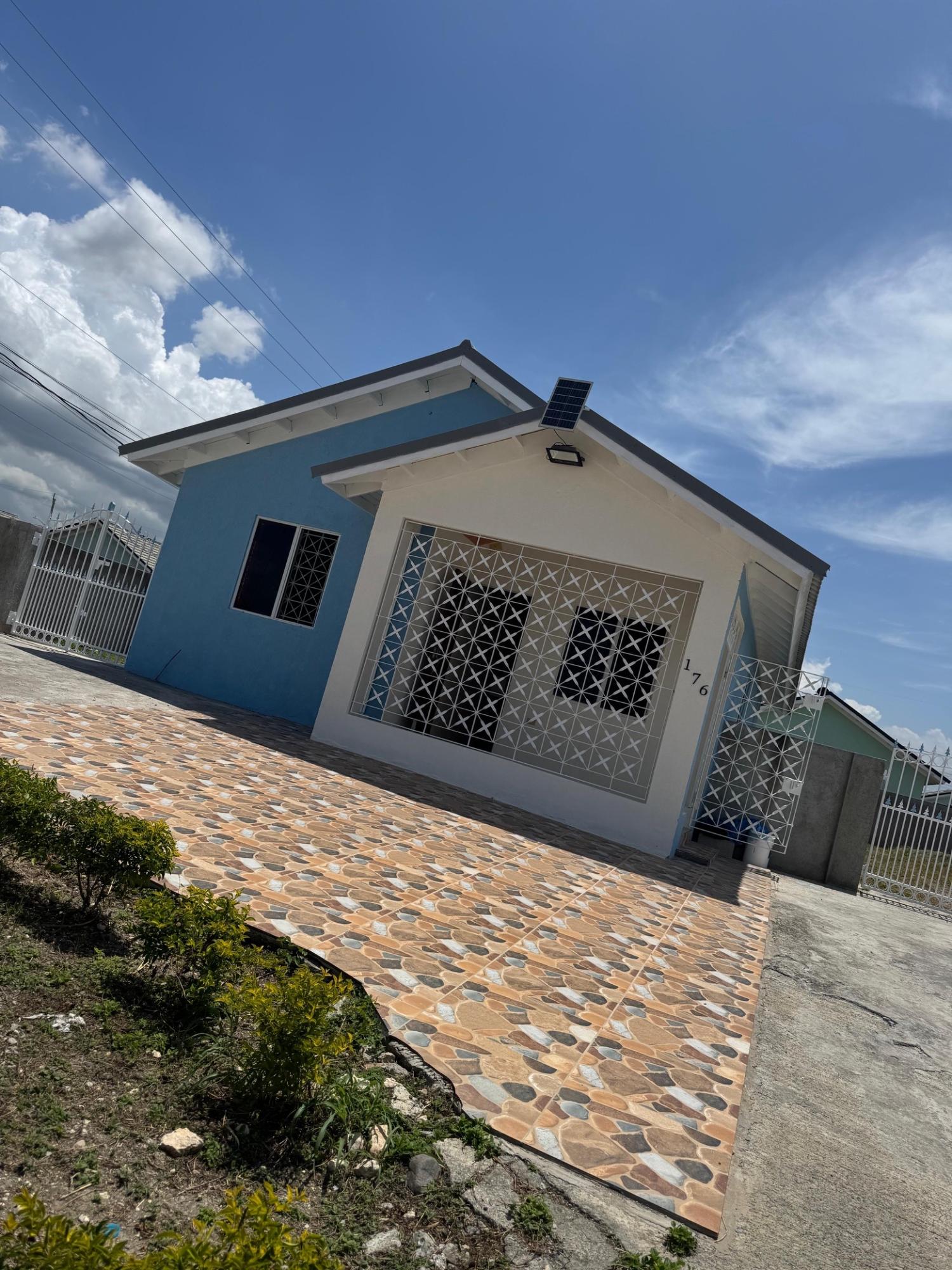 Second image of 176- Lychee Crescent in Innswood, St. Catherine, Jamaica - property is For Rent