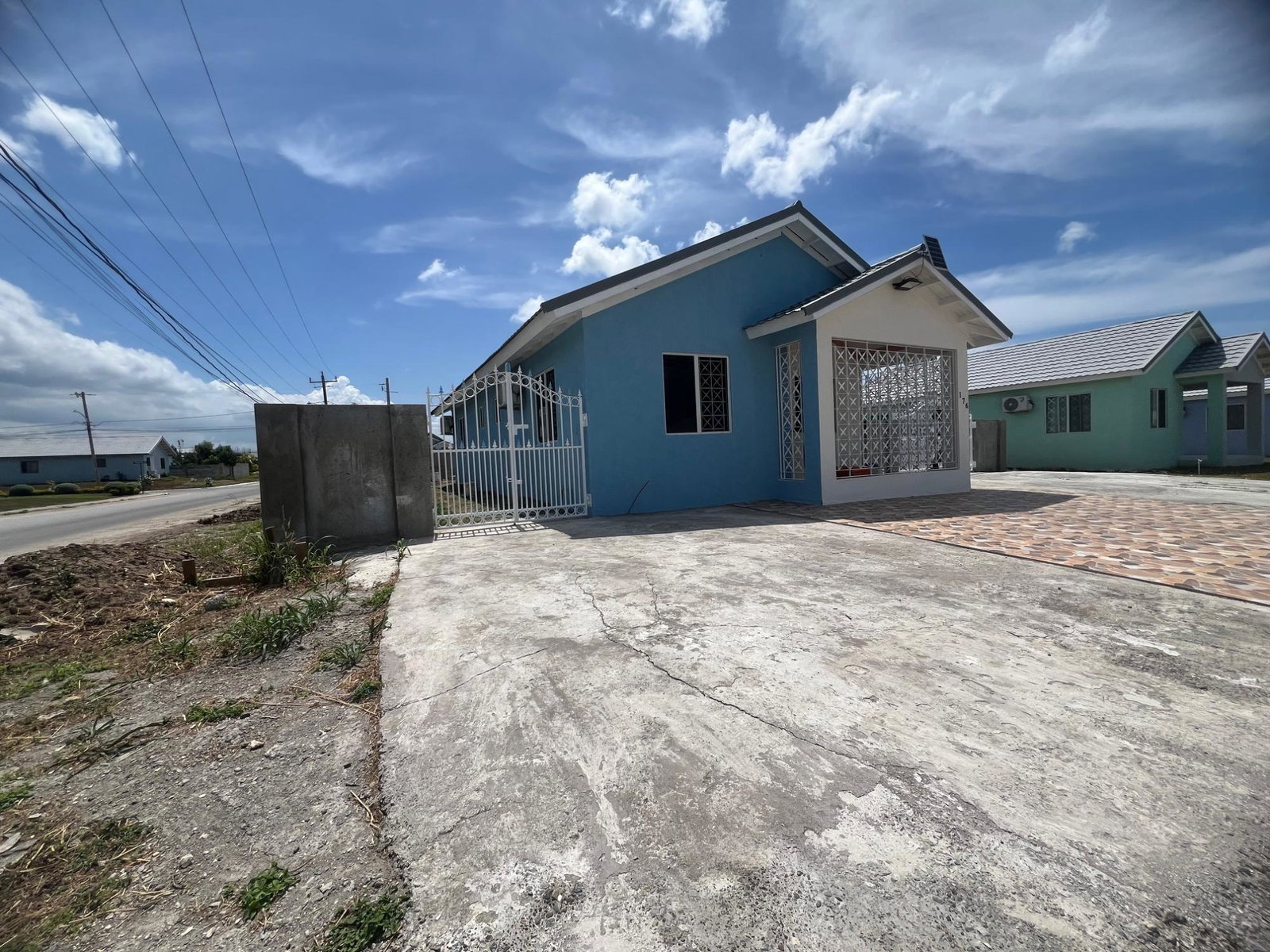Third image of 176- Lychee Crescent in Innswood, St. Catherine, Jamaica - property is For Rent