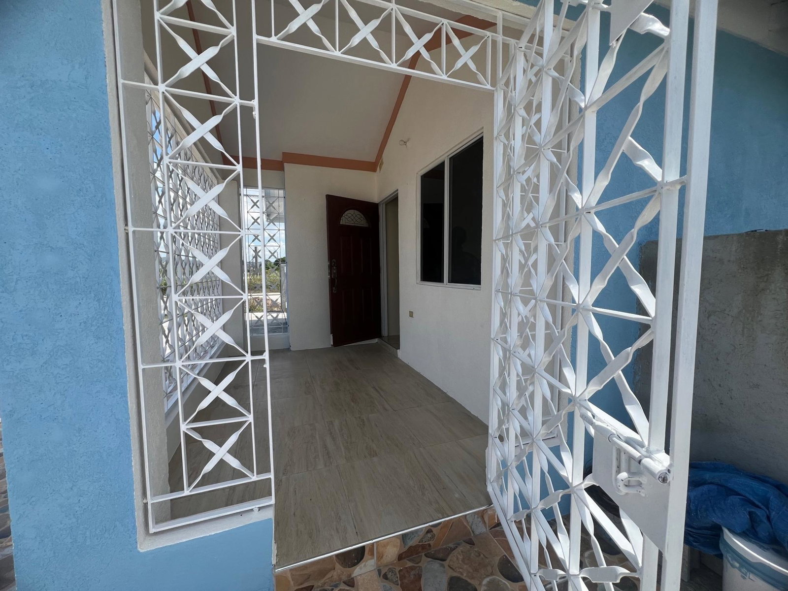 Fifth image of 176- Lychee Crescent in Innswood, St. Catherine, Jamaica - property is For Rent