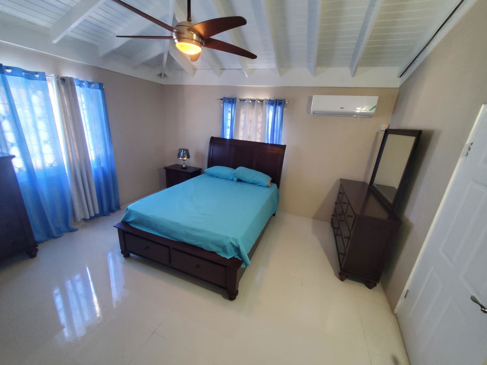 Spacious-1-Bedroom-Apartment-for-Rent-in-Drax-Hall-Manor-St.-Ann Fifth image of 220- Canary Dr, Drax Hall Mano in Ocho Rios, St. Ann, Jamaica - property is For Rent