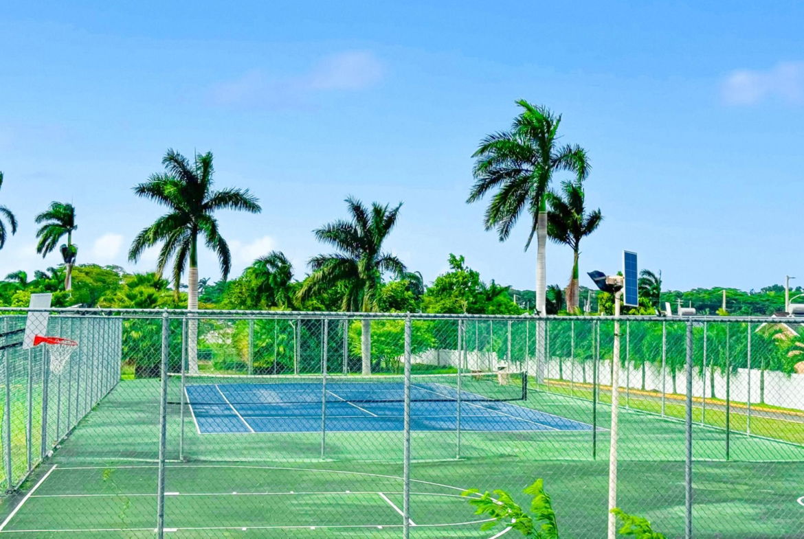 Tenth image of 220- Canary Dr, Drax Hall Mano in Ocho Rios, St. Ann, Jamaica - property is For Rent