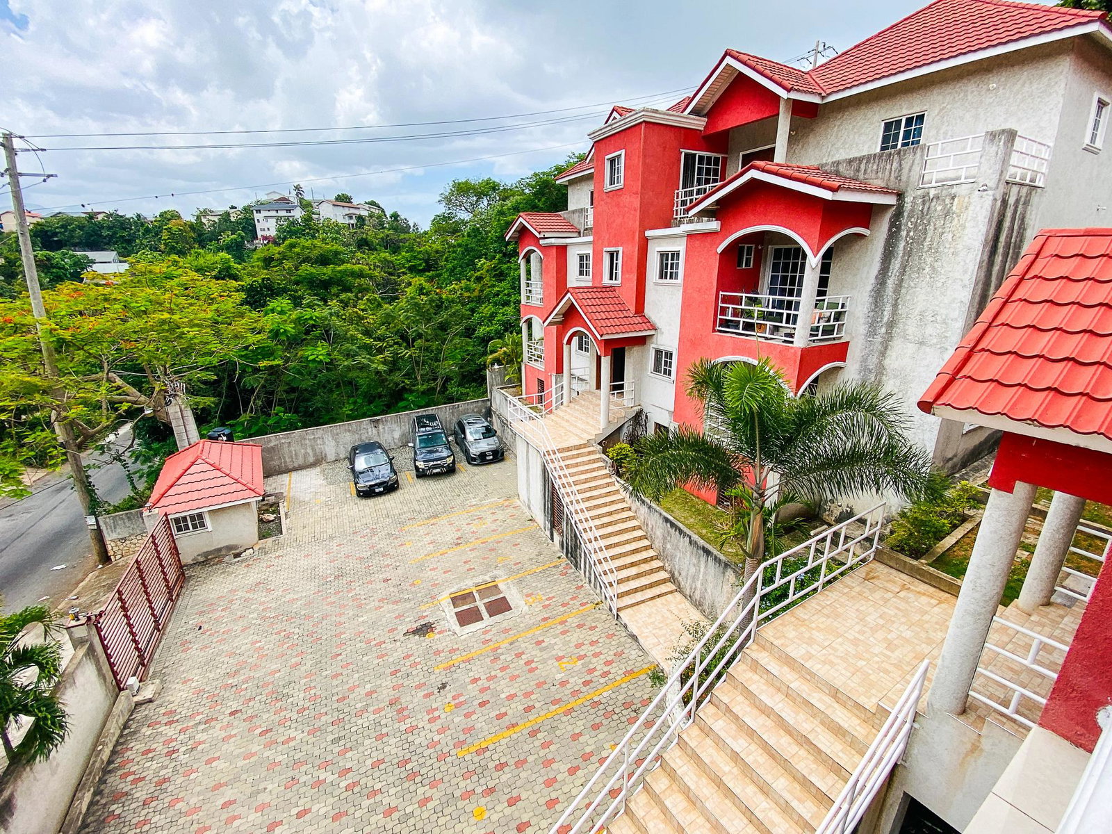 Eleventh image of 9-1 Brentwood Terrace in Kingston 19, St. Andrew, Jamaica - property is For Rent