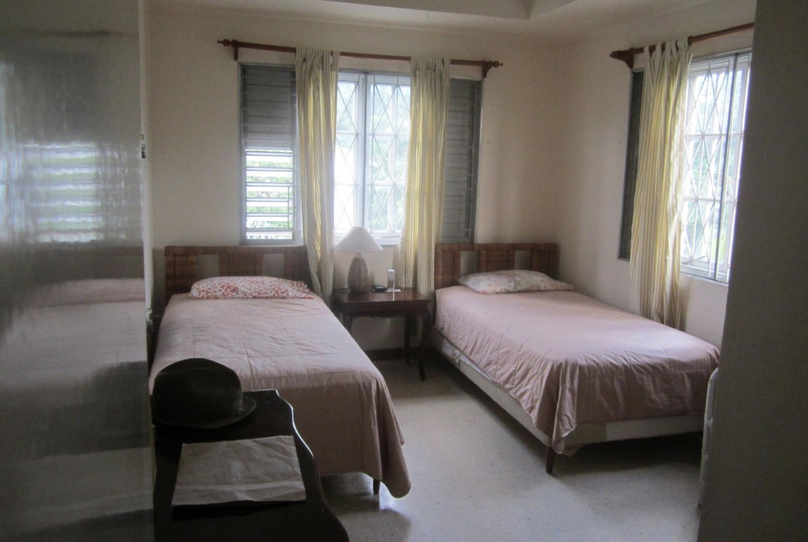 Ninth image of 6-11b Devon Manor Waterloo Road in Kingston 10, St. Andrew, Jamaica - property is For Rent