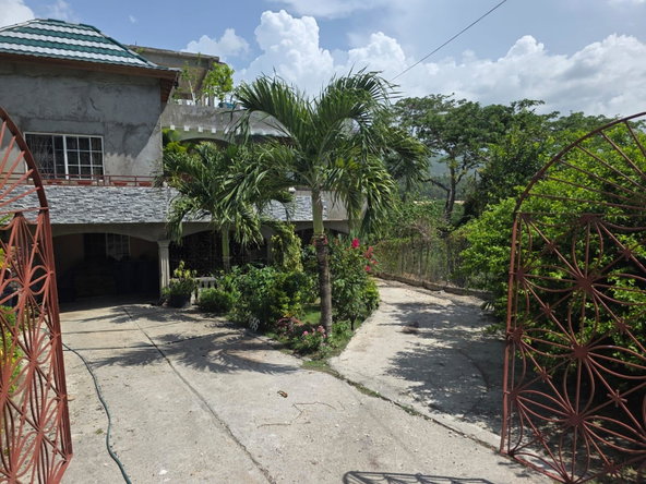 Second image of Westview Close Westgate h in Westgate Hills, St. James, Jamaica - property is For Rent