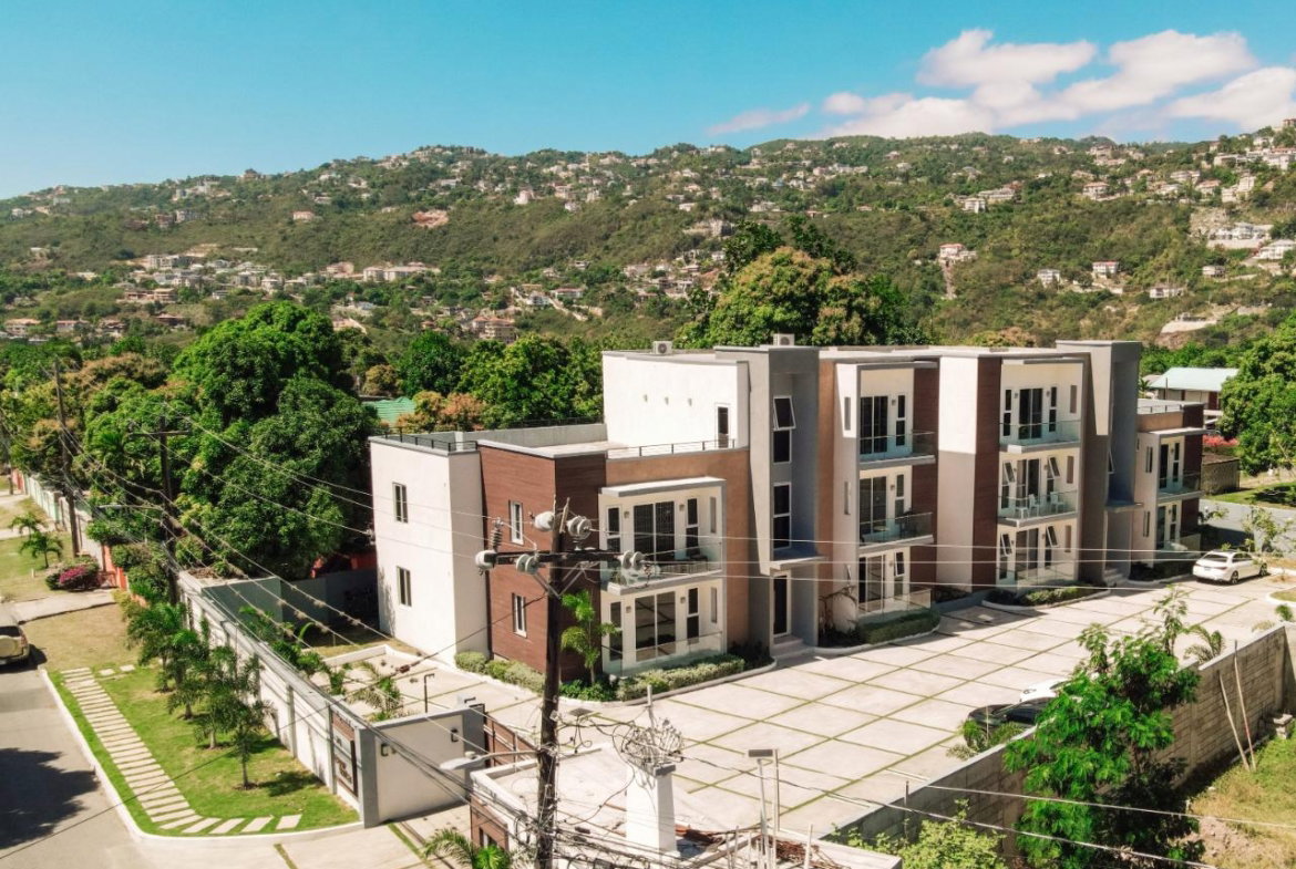 Thirteenth image of 8-74 Havendale Drive in Kingston 19, St. Andrew, Jamaica - property is For Rent