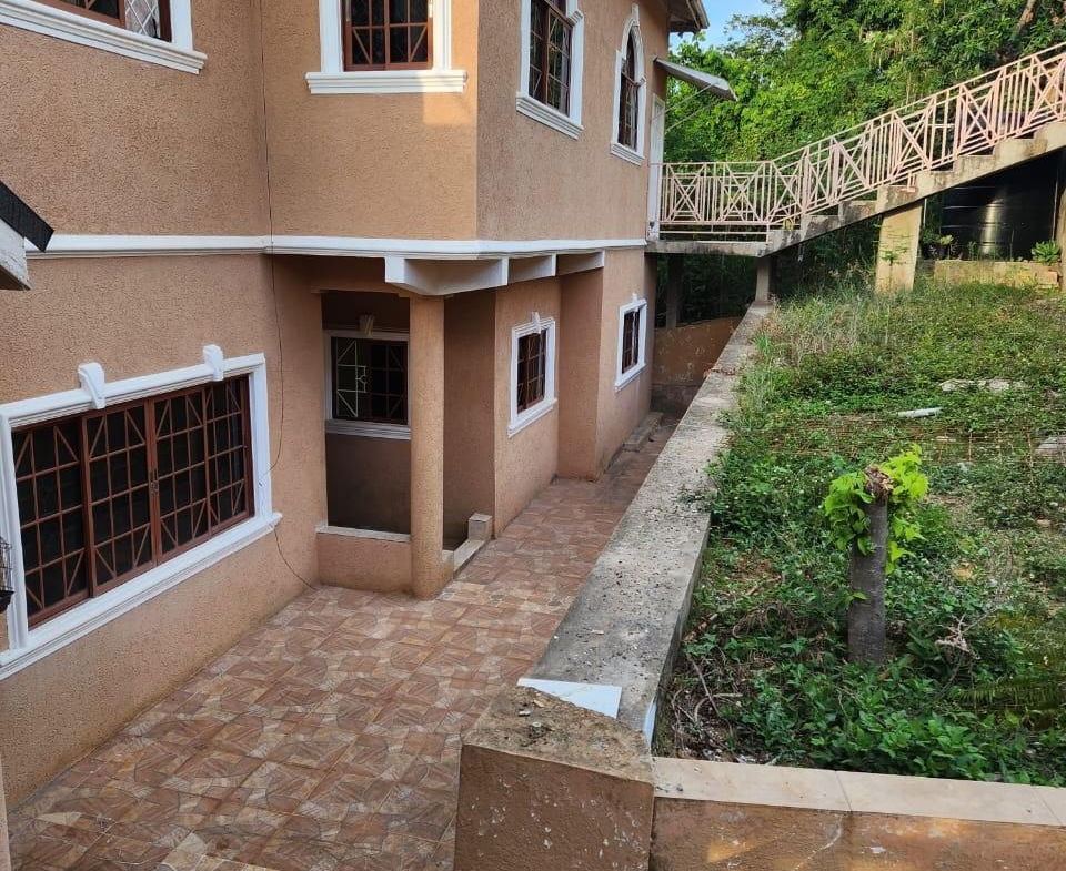 Fourth image of Plantation Heights, in Red Hills, St. Andrew, Jamaica - property is For Rent