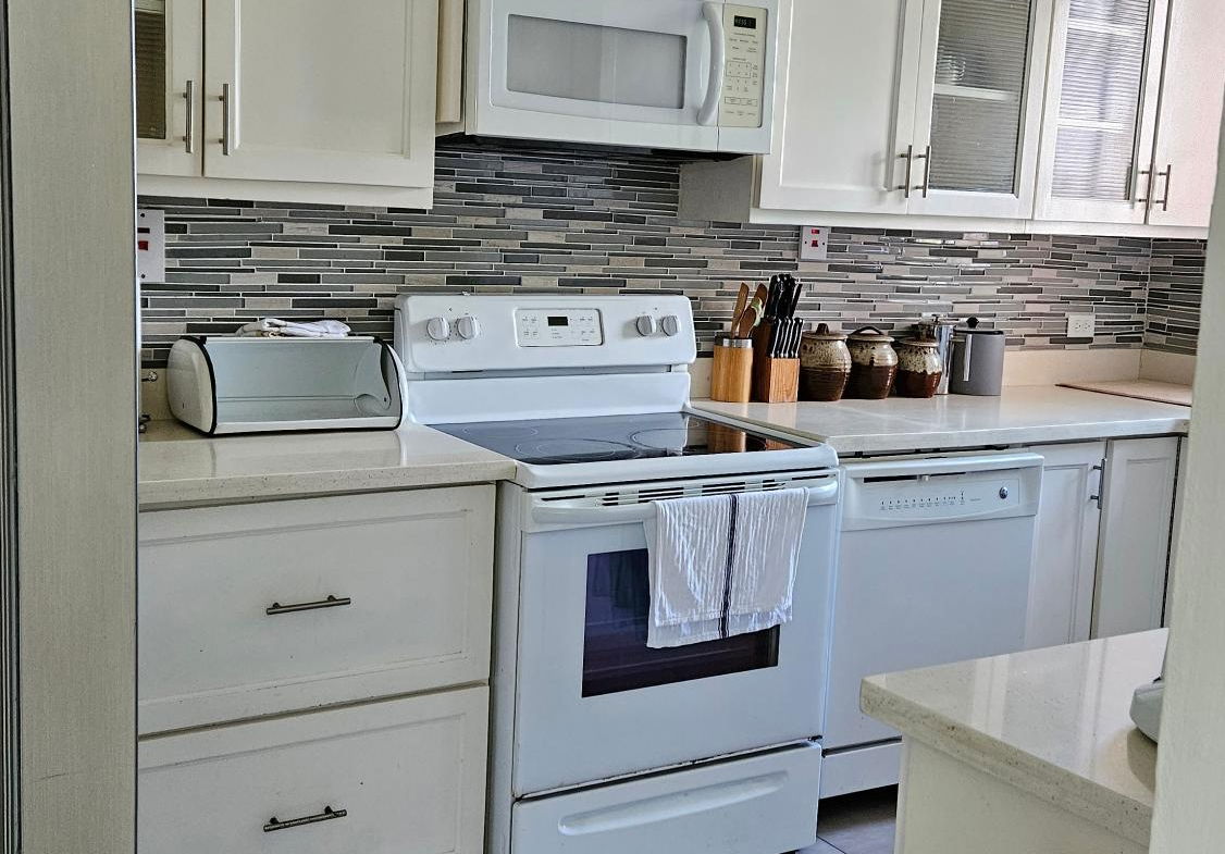 Fifteenth image of C4-127 Main Street, Ocho Rios in Ocho Rios, St. Ann, Jamaica - property is For Rent