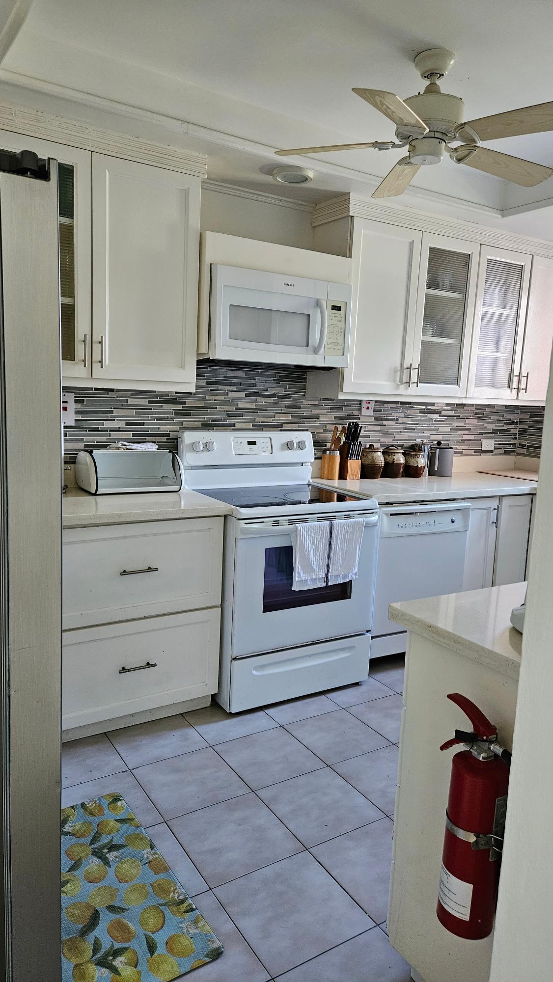 Fifteenth image of C4-127 Main Street, Ocho Rios in Ocho Rios, St. Ann, Jamaica - property is For Rent