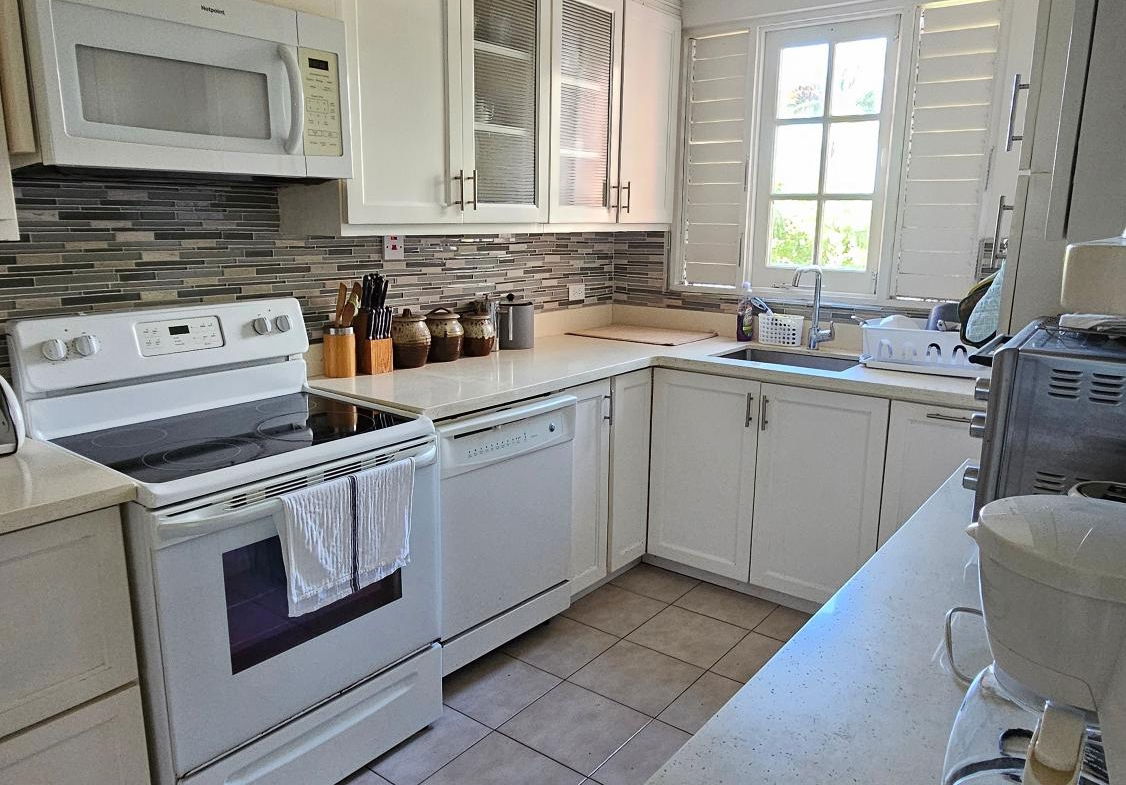 Sixteenth image of C4-127 Main Street, Ocho Rios in Ocho Rios, St. Ann, Jamaica - property is For Rent