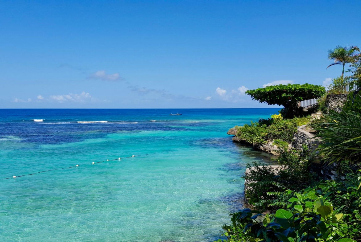 Eighth image of C4-127 Main Street, Ocho Rios in Ocho Rios, St. Ann, Jamaica - property is For Rent