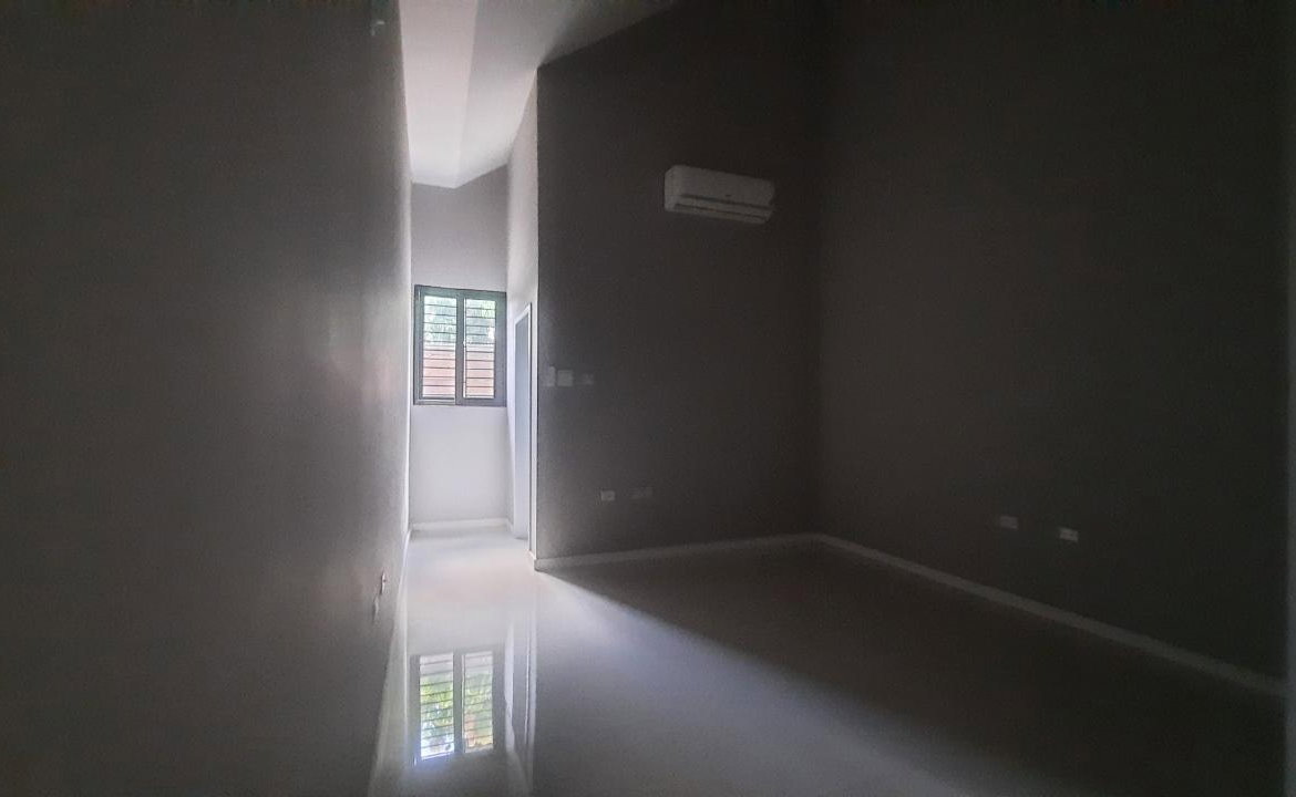 Fourth image of 18-6 Old Church Avenue in Kingston 8, St. Andrew, Jamaica - property is For Rent