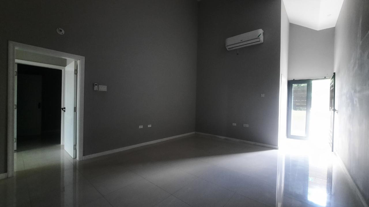 Sixth image of 18-6 Old Church Avenue in Kingston 8, St. Andrew, Jamaica - property is For Rent