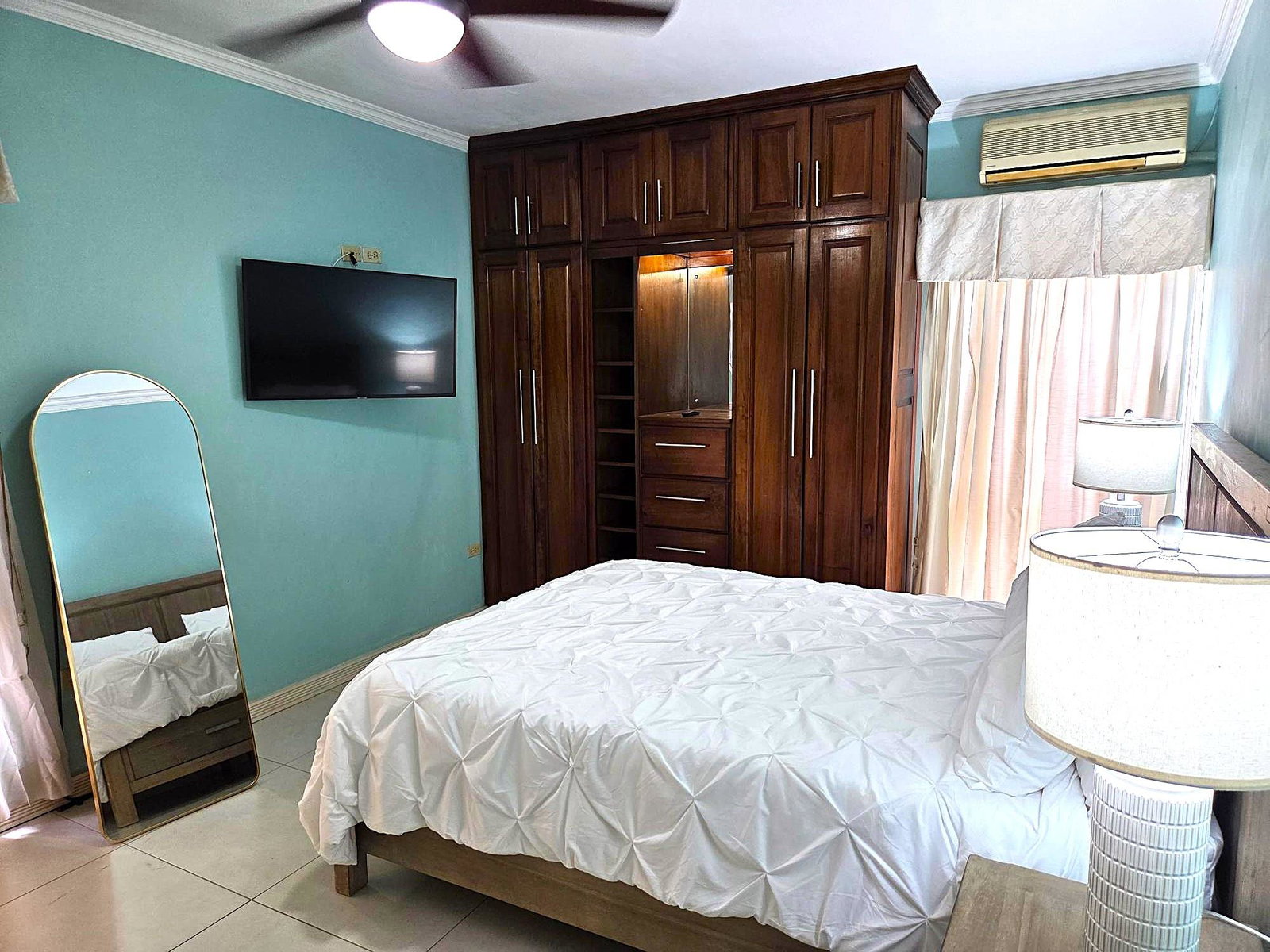 Nineteenth image of 16c-44 Trafalgar Road in Kingston 10, St. Andrew, Jamaica - property is For Sale