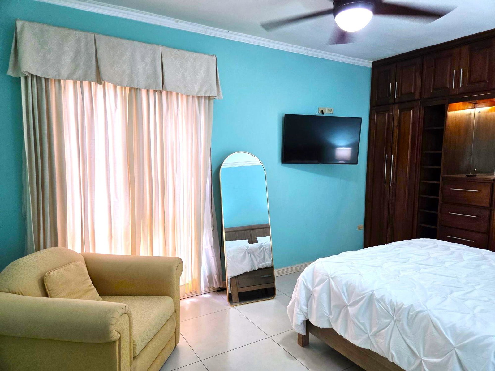 Twenty-First image of 16c-44 Trafalgar Road in Kingston 10, St. Andrew, Jamaica - property is For Sale