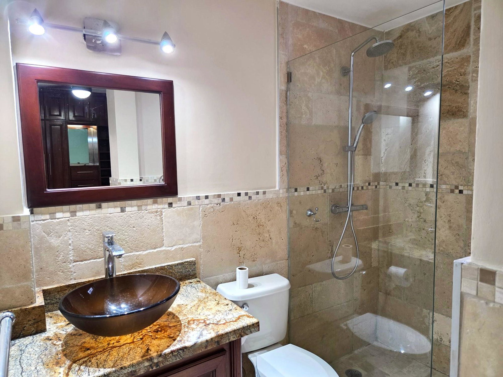 Eighth image of 16c-44 Trafalgar Road in Kingston 10, St. Andrew, Jamaica - property is For Sale