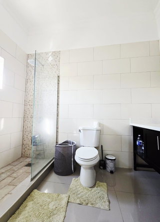 Thirteenth image of 15-11 1/2 Grosvenor Terrace in Kingston 8, St. Andrew, Jamaica - property is For Sale