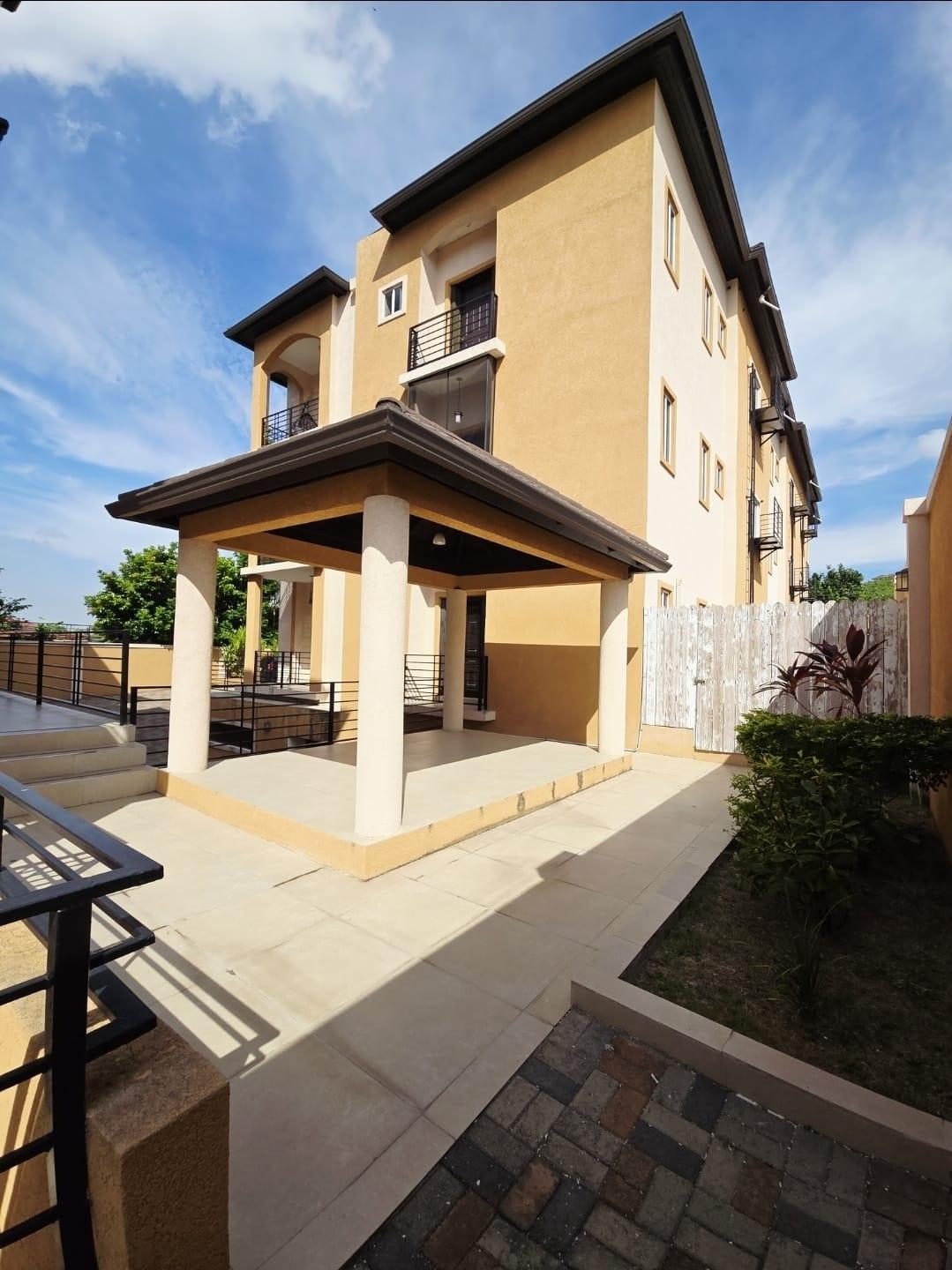 Twenty-Fifth image of 15-11 1/2 Grosvenor Terrace in Kingston 8, St. Andrew, Jamaica - property is For Sale