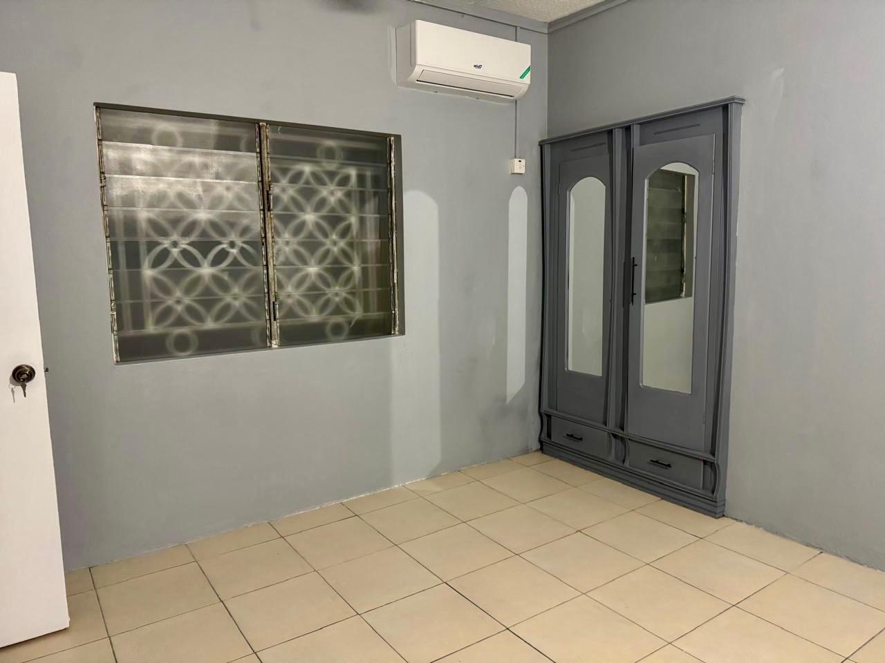 Fourth image of 18 Hurlingham Drive in Kingston 19, St. Andrew, Jamaica - property is For Rent