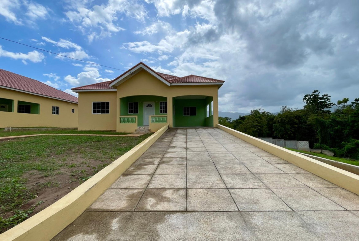Fourth image of Lot 6 Bynloss Linstead in Linstead, St. Catherine, Jamaica - property is For Sale