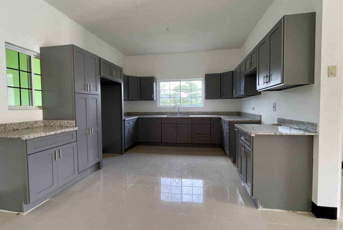 Sixth image of Lot 6 Bynloss Linstead in Linstead, St. Catherine, Jamaica - property is For Sale