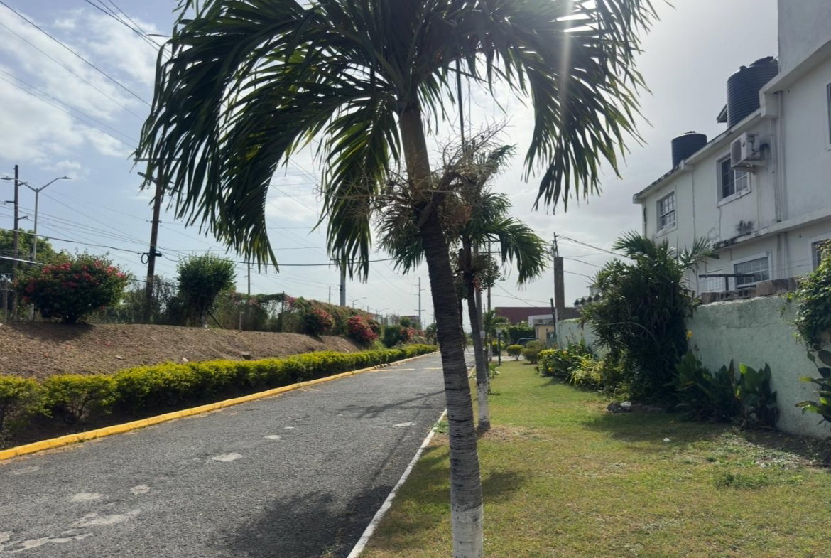 Second image of 10-2a Washington Boulevard in Kingston 20, St. Andrew, Jamaica - property is For Sale