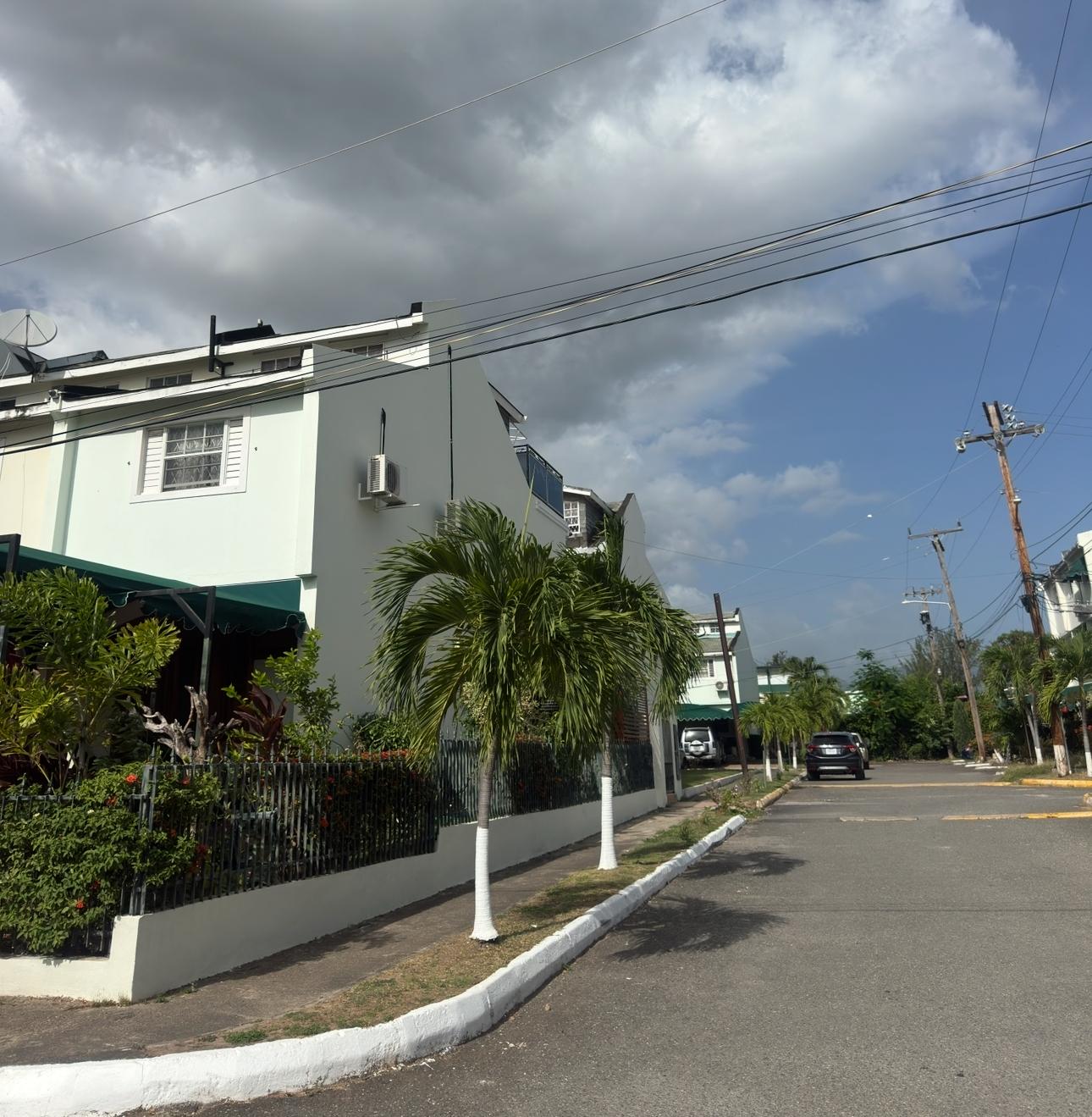 Third image of 10-2a Washington Boulevard in Kingston 20, St. Andrew, Jamaica - property is For Sale