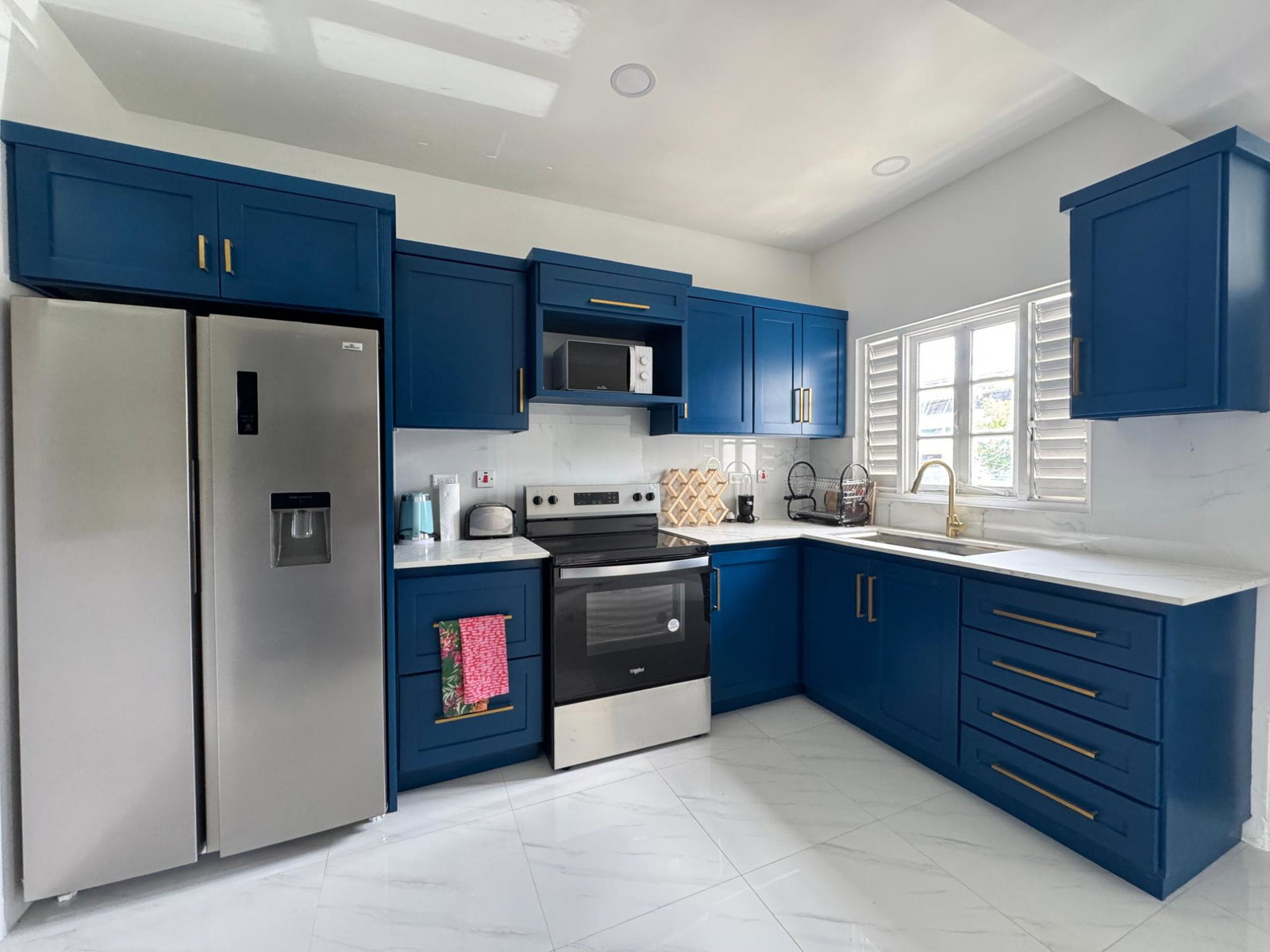 Fifteenth image of 11-25 Haining Road in Kingston 5, St. Andrew, Jamaica - property is For Rent