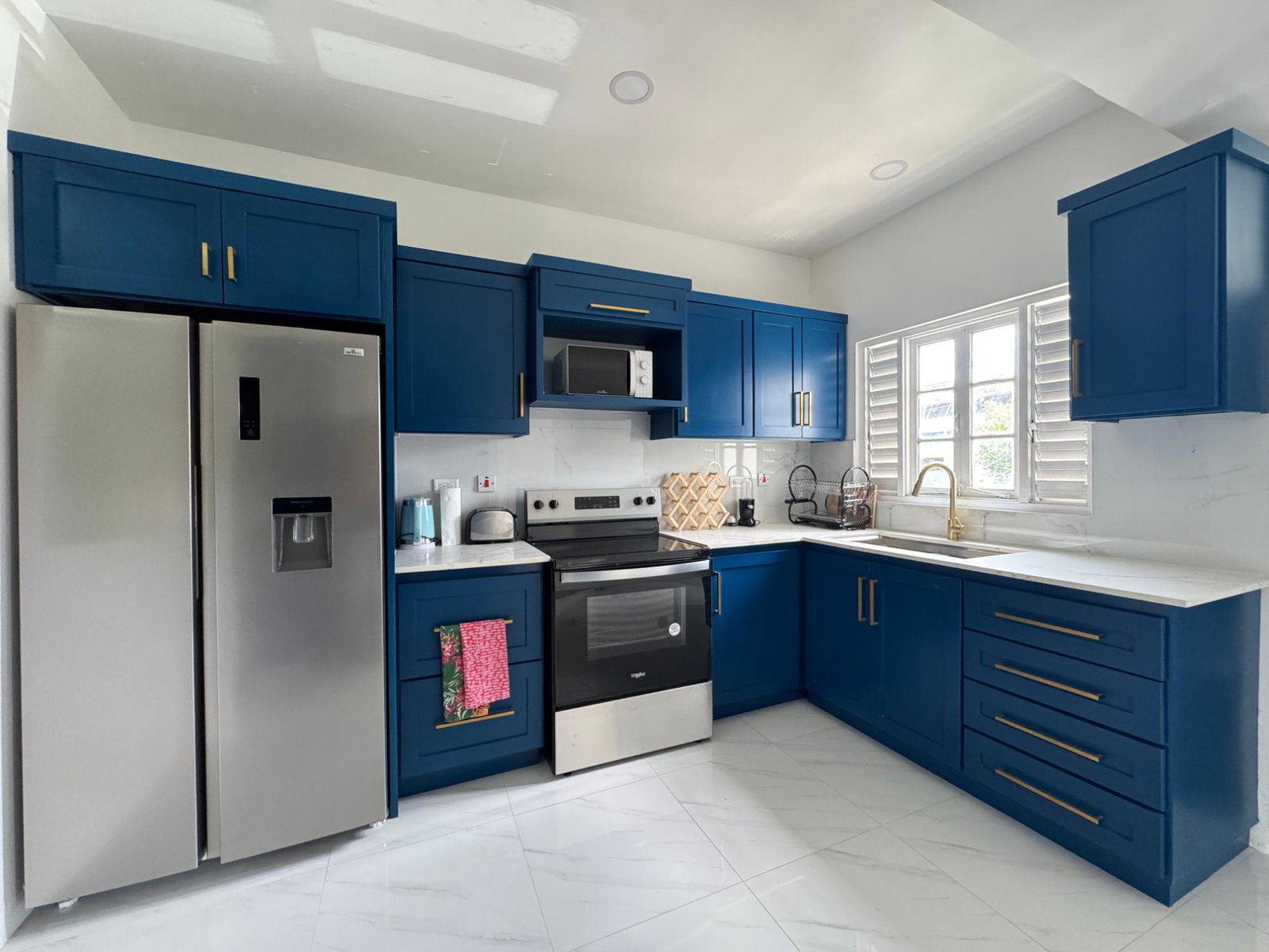 Sixteenth image of 11-25 Haining Road in Kingston 5, St. Andrew, Jamaica - property is For Rent