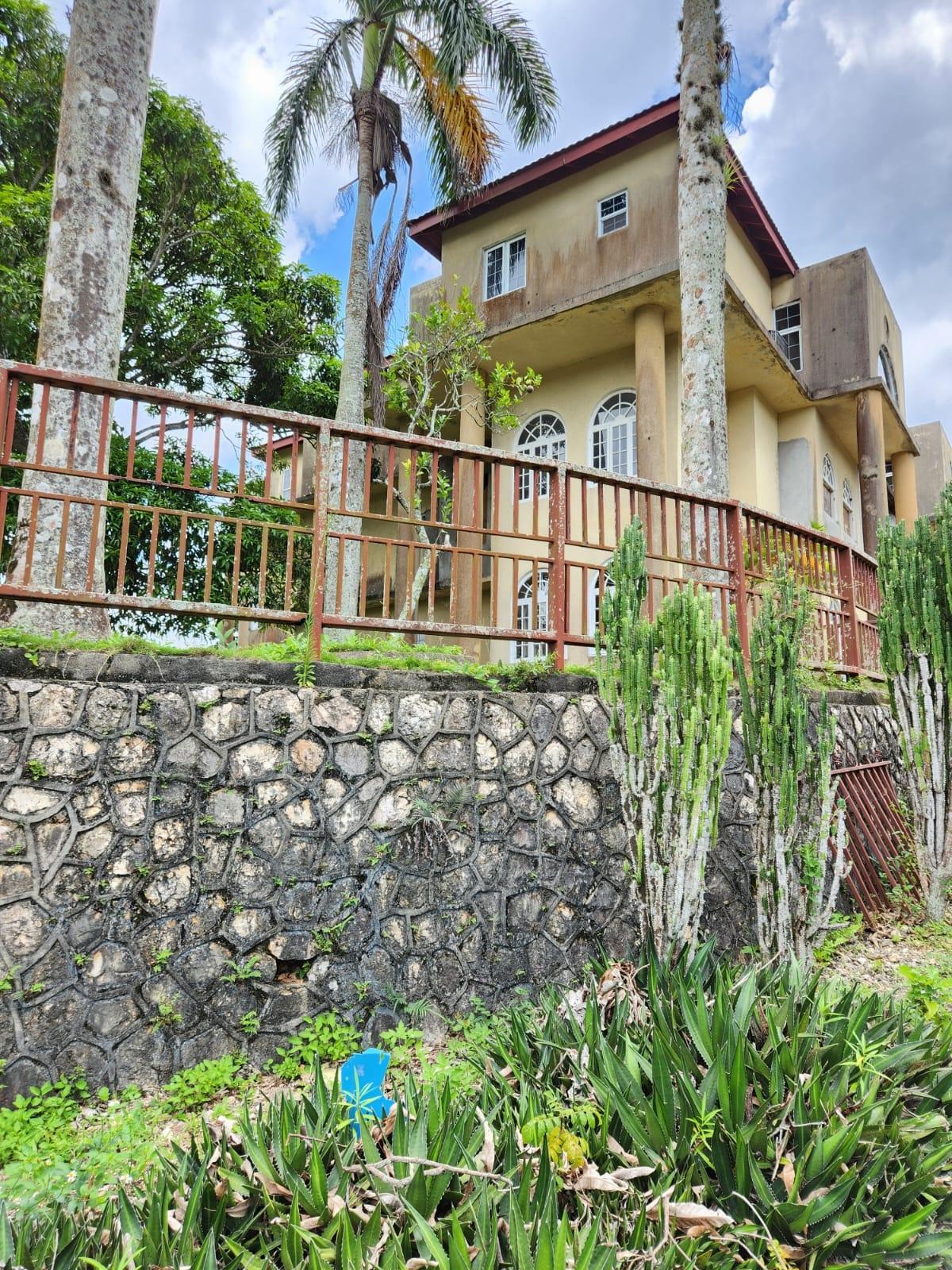 Spacious-3-Bed-Apartment-for-Sale-in-Diamond-Court-Stony-Hill-St.-Andrew Twenty-Second image of Apt #1-27 Diamond Close in Stony Hill P.O., St. Andrew, Jamaica - property is For Sale