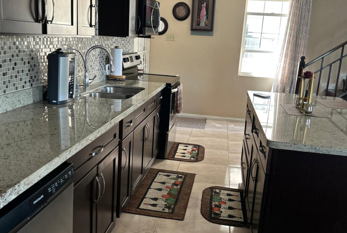 Fourth image of 25a-5 Winchester Road in Kingston 10, St. Andrew, Jamaica - property is For Rent
