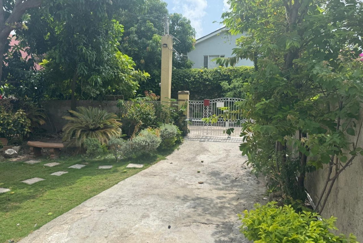 Twenty-Second image of 3-7 Linstone Crescent in Kingston 10, St. Andrew, Jamaica - property is For Rent