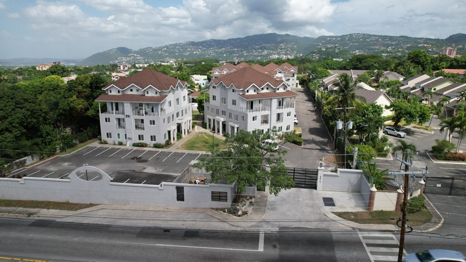 Thirtieth image of B10-67 Shortwood Road in Kingston 8, St. Andrew, Jamaica - property is For Sale