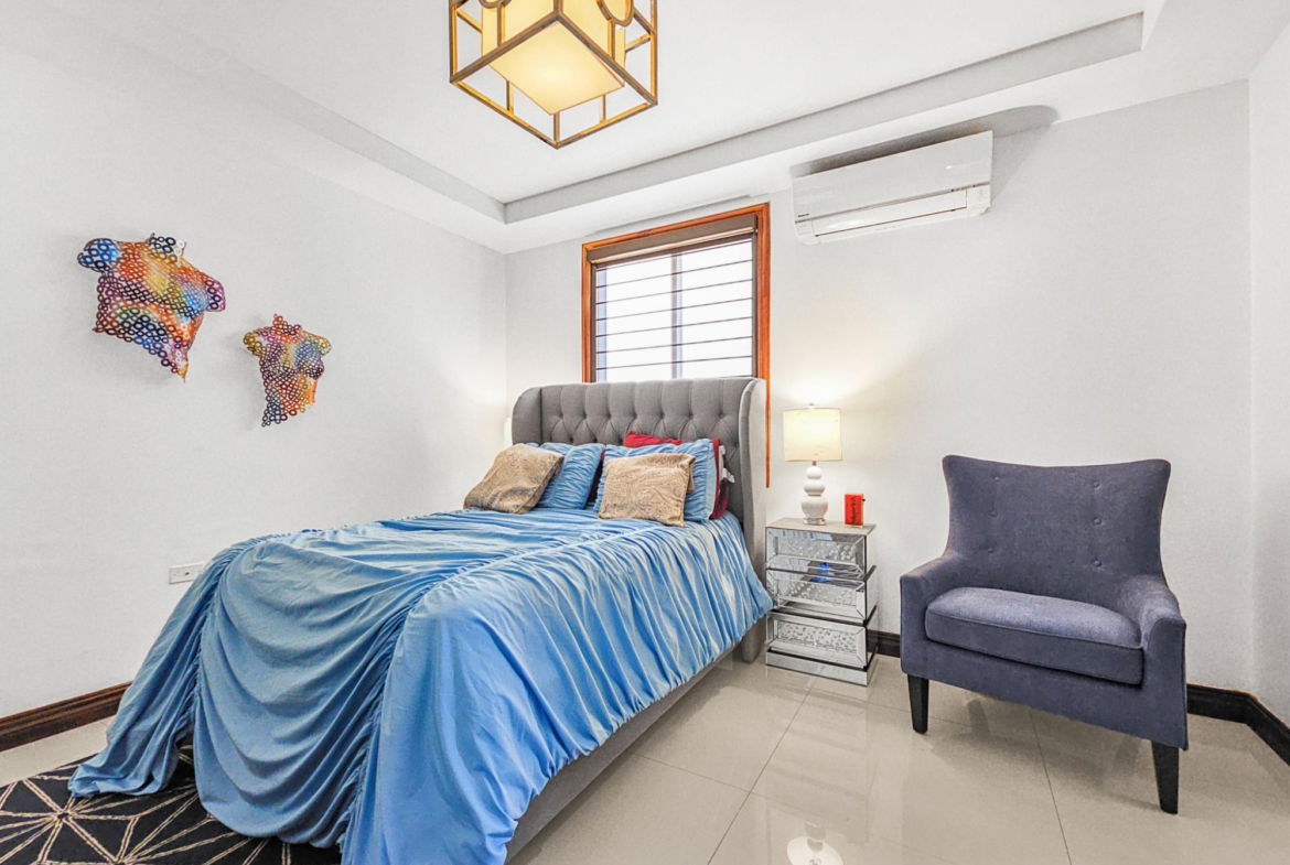 Thirteenth image of 4-4 Upper Musgrave Avenue in Kingston 5, St. Andrew, Jamaica - property is For Sale