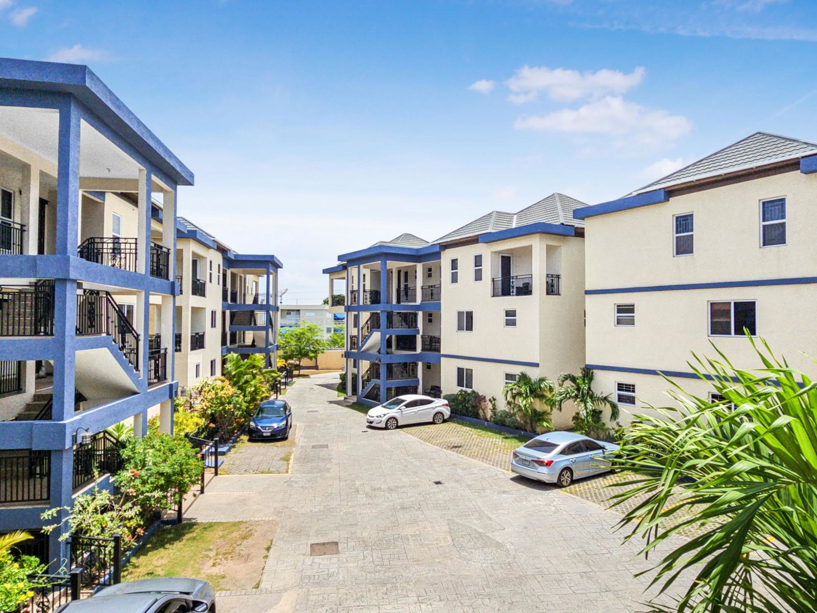 Third image of 4-4 Upper Musgrave Avenue in Kingston 5, St. Andrew, Jamaica - property is For Sale