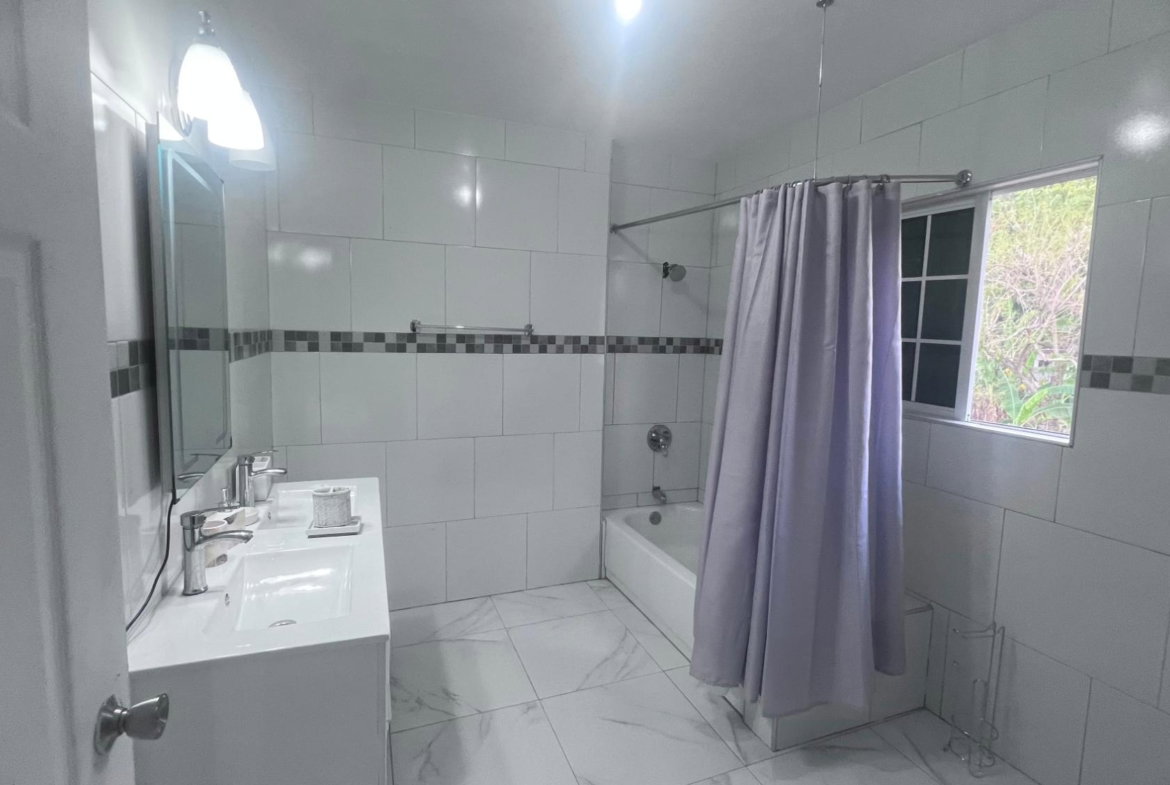 Fourth image of 2- Hanbury, Mandeville Manch in Hanbury, Manchester, Jamaica - property is For Rent