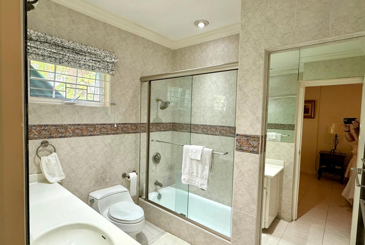 Seventeenth image of 16 Upper Carmel Avenue in Kingston 8, St. Andrew, Jamaica - property is For Rent