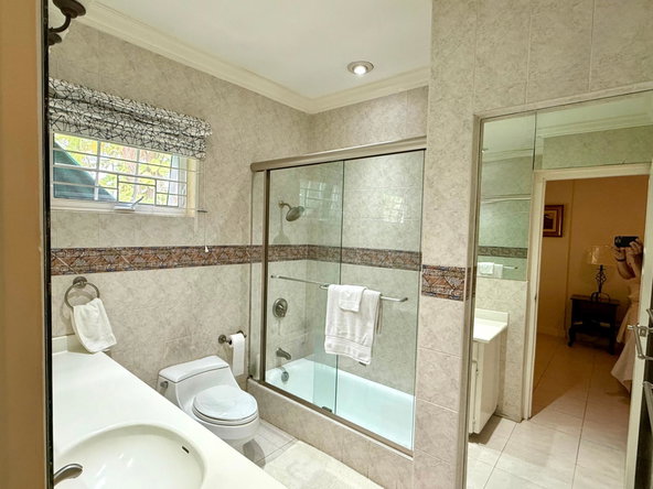 Seventeenth image of 16 Upper Carmel Avenue in Kingston 8, St. Andrew, Jamaica - property is For Rent