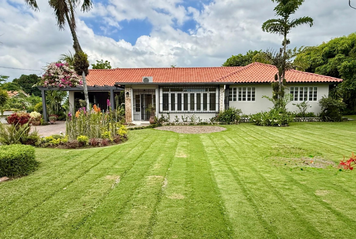 Twenty-Seventh image of 16 Upper Carmel Avenue in Kingston 8, St. Andrew, Jamaica - property is For Rent