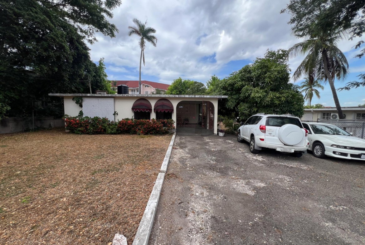 First image of 19a Washington Drive, Kingsto in Kingston 10, St. Andrew, Jamaica - property is For Sale