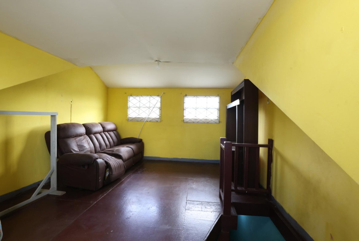Fifteenth image of 2a Washington Boulevard in Kingston 20, St. Andrew, Jamaica - property is For Rent