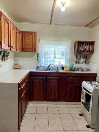 Nineteenth image of George’s Pen Road in Four Paths, Clarendon, Jamaica - property is For Rent