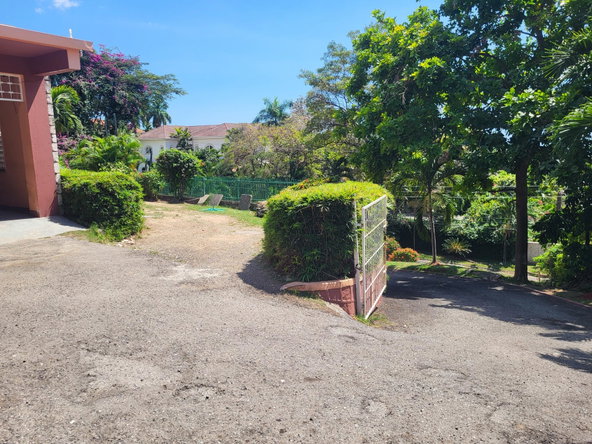 Seventh image of Bracknell Avenue in Kingston 6, St. Andrew, Jamaica - property is For Sale