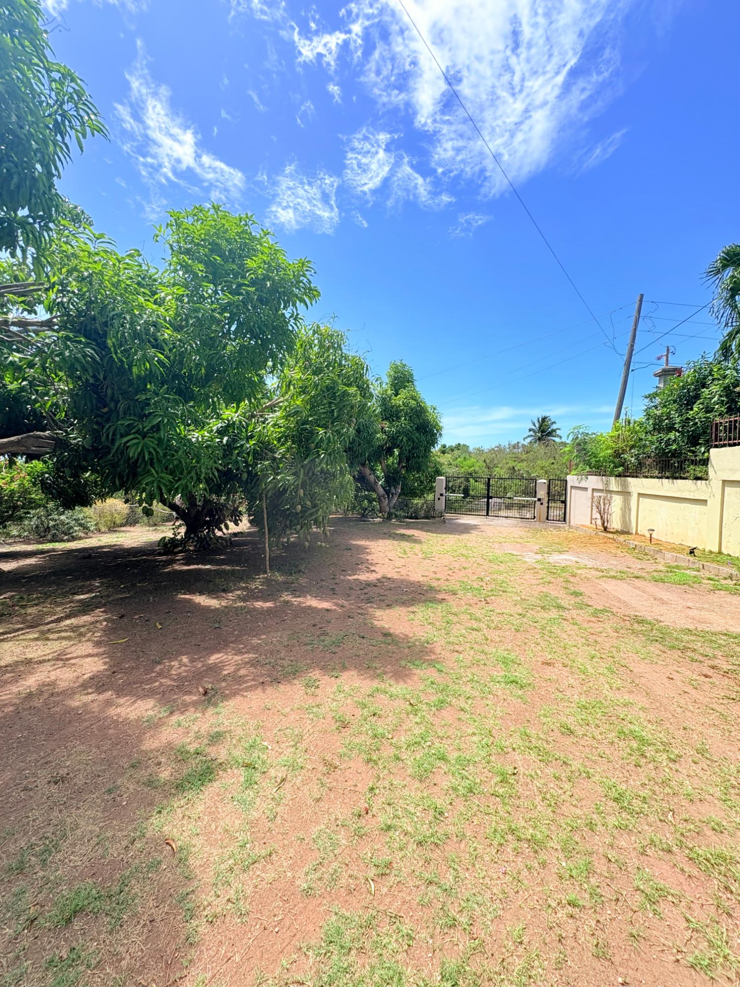 Spacious-4-Bedroom-House-for-Sale-in-Cue-Gardens-Clarendon-Jamaica Second image of Cue Gardens , Cockpit , f in Freetown, Clarendon, Jamaica - property is For Sale