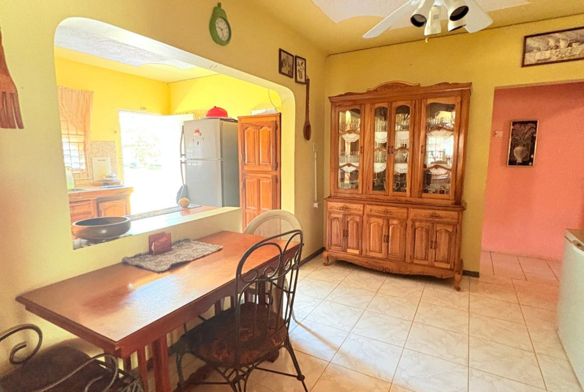 Tenth image of Cue Gardens , Cockpit , f in Freetown, Clarendon, Jamaica - property is For Sale
