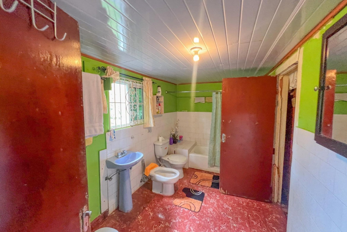 Seventeenth image of 4 Daleys Grove in Newport, Manchester, Jamaica - property is For Sale