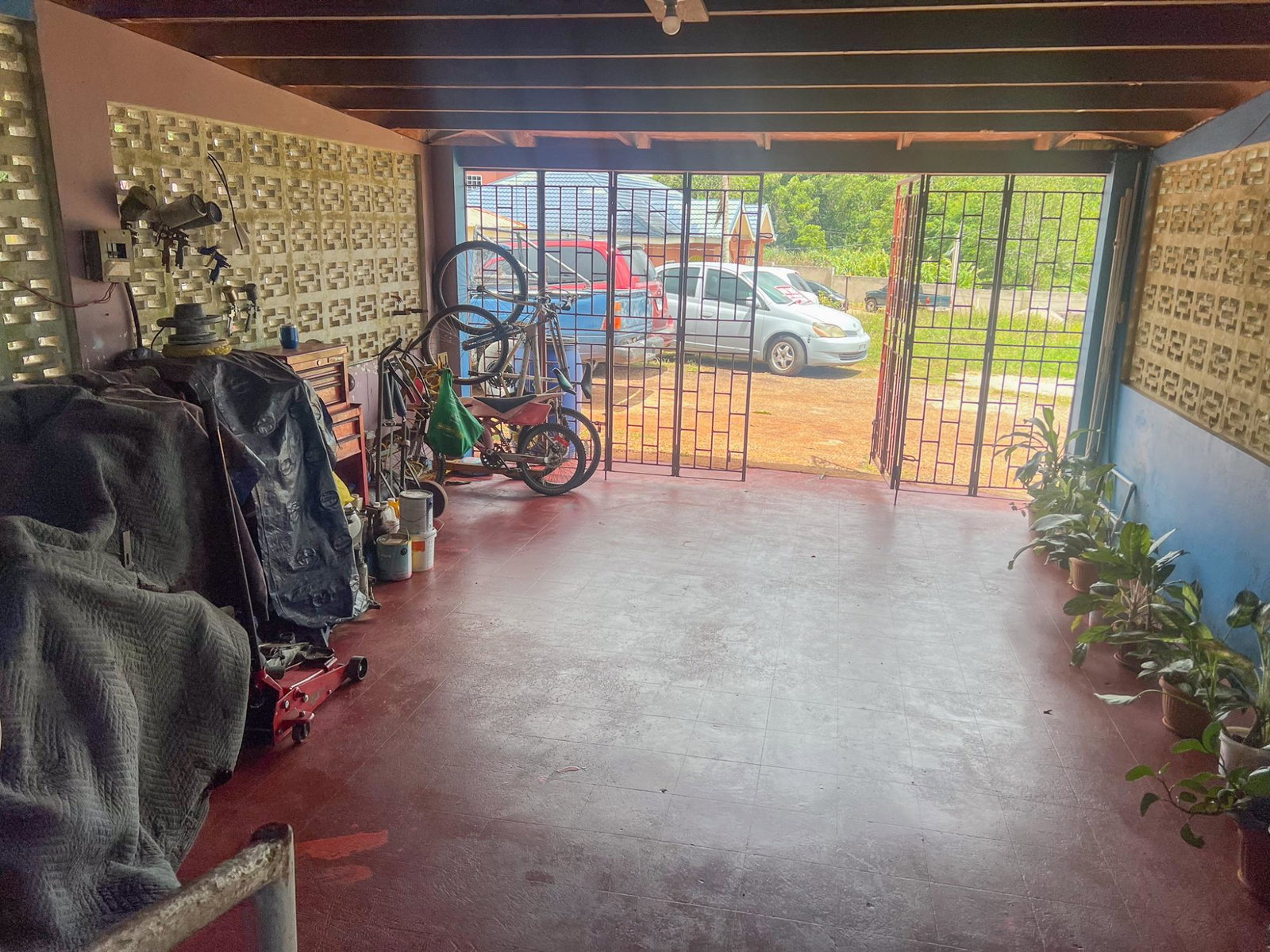 Spacious-4-Bedroom-House-for-Sale-in-Daleys-Grove-Manchester-Jamaica Nineteenth image of 4 Daleys Grove in Newport, Manchester, Jamaica - property is For Sale