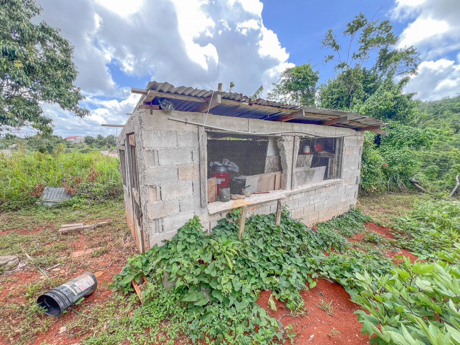 Spacious-4-Bedroom-House-for-Sale-in-Daleys-Grove-Manchester-Jamaica Twenty-Second image of 4 Daleys Grove in Newport, Manchester, Jamaica - property is For Sale