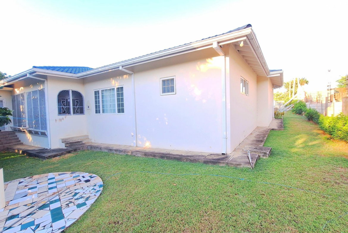 Eleventh image of 94 Rupert Wilmot Drive, Trip in Tripoli, St. Ann, Jamaica - property is For Sale